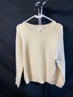 Cyrus Women's Cream Textured Knit Sweater